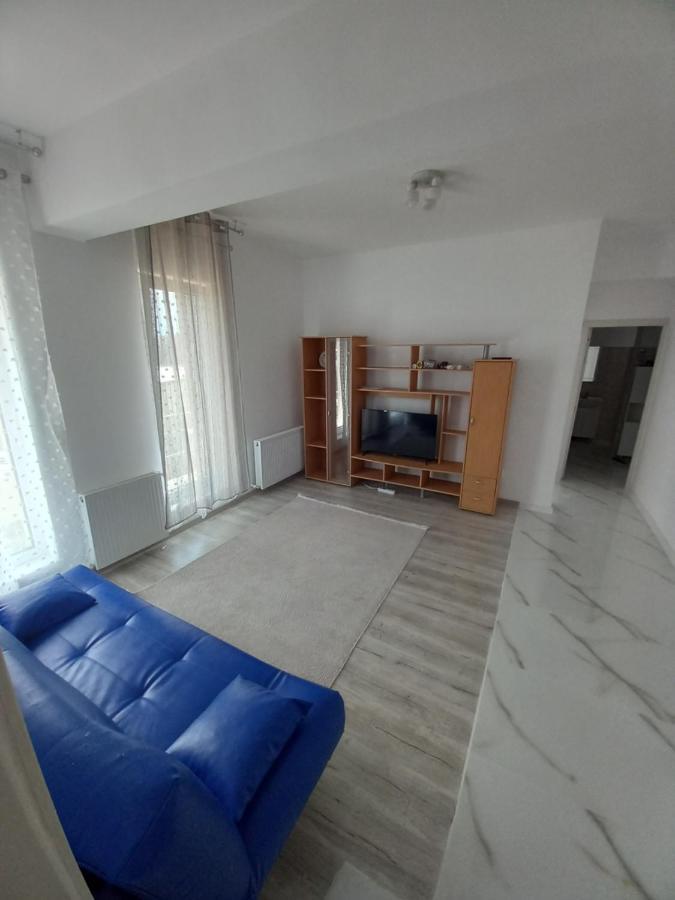 Twins Residence 2 Apart Hotel Ap 3 2 Rooms Chiajna Eksteriør billede
